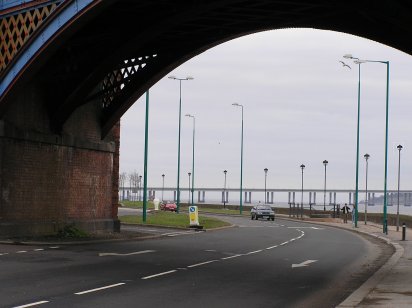 Dundee Riverside Drive Tay Bridge